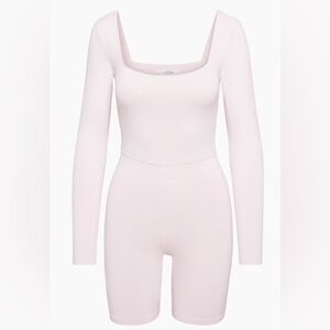 Aritzia Babaton Contour Squareneck Longsleeve Romper